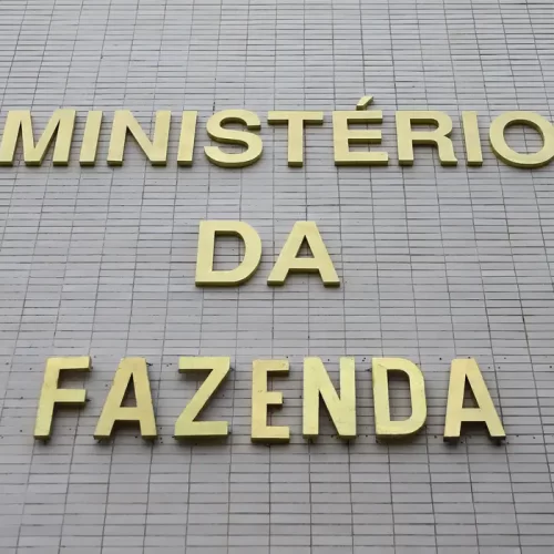 Arrecadação federal registra aumento de 11,21% em novembro