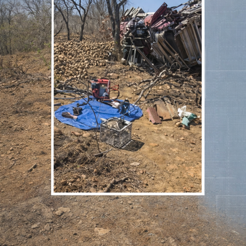 Caminhão tomba na BA-210 em Juazeiro