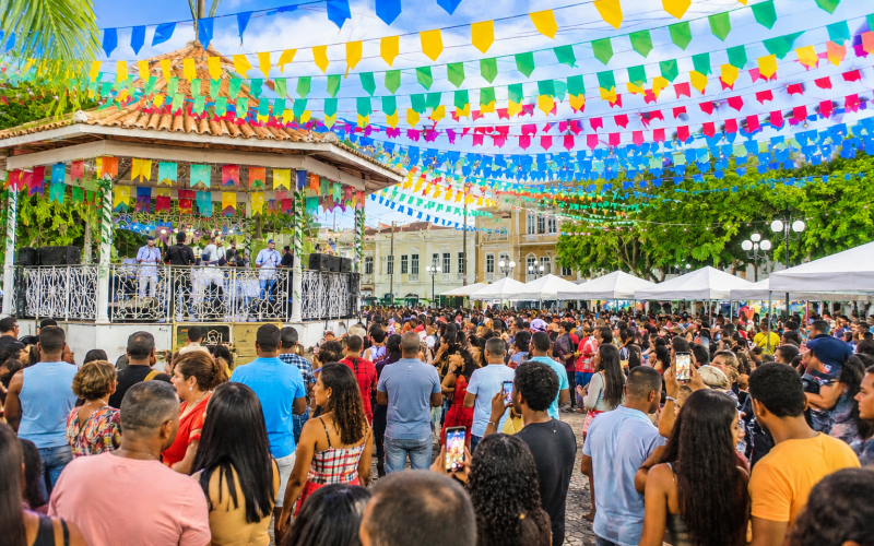 Arraiá do Bom Comércio encerra campanha com festa e premiação em Senhor do Bonfim