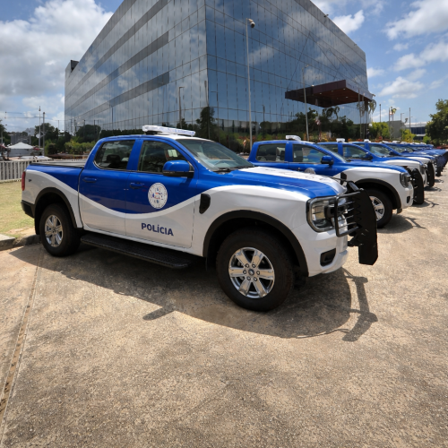 Policial surta e atira contra major em CAB, em Salvador