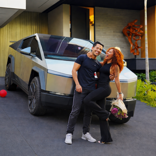 Kevin Jones emociona ao preparar surpresa inesquecível para namorada