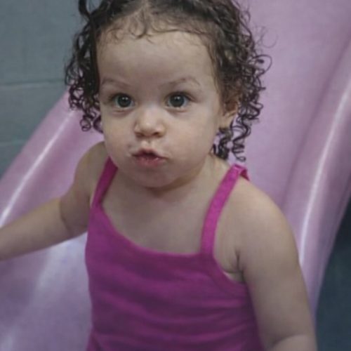 Pai leva filha à UPA por incômodo nos dentes; criança morre e caso é investigado