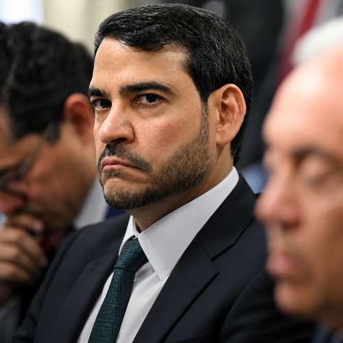 Messias anuncia saída da AGU e abre nova movimentação no governo federal