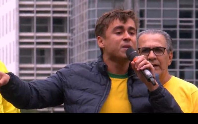 “Se lascou, Alexandre de Moraes”, diz Nikolas Ferreira em protesto na Paulista