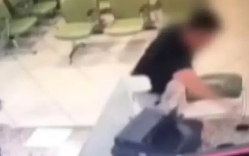Paciente se revolta e dá socos em monitores de recepção de hospital na Bahia; ele diz ter sido destratado