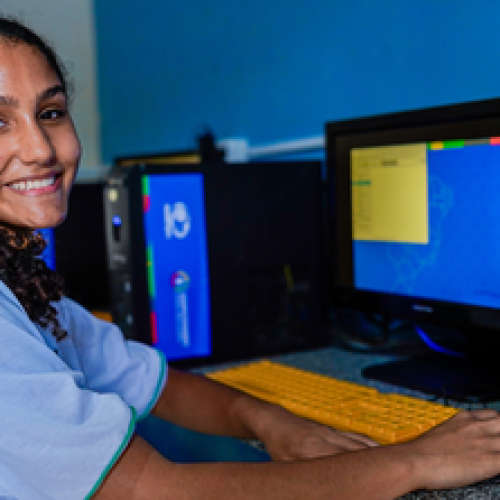 Programa do Ministério das Comunicações leva acesso à internet para mais de 2,7 mil escolas do Piauí