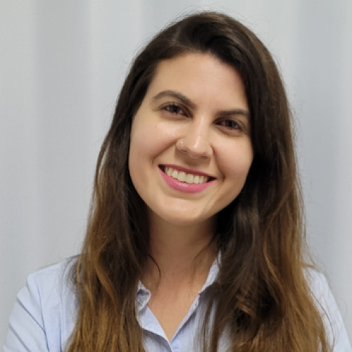Veneno de vespas contra o Alzheimer é tema de pesquisa de professora da UnB