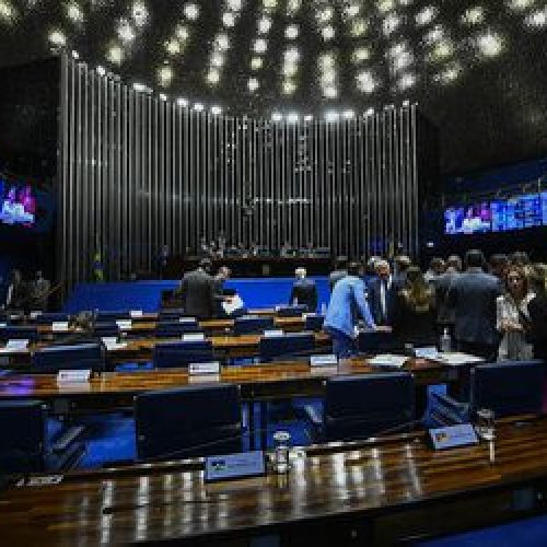 Contra adultização: projeto para proteger crianças e adolescentes no ambiente digital vai a sanção de Lula