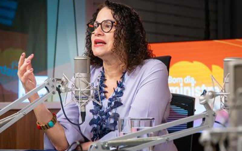 Luciana Santos: ‘A visibilidade é o que inspira meninas a percorrerem carreiras científicas’
