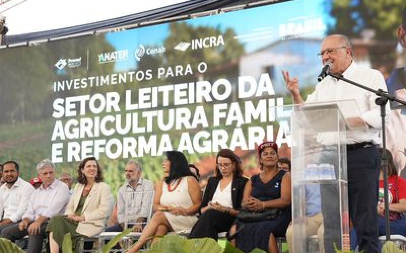 Governo do Brasil financia engenharia genética e indústria de ponta para agricultura familiar