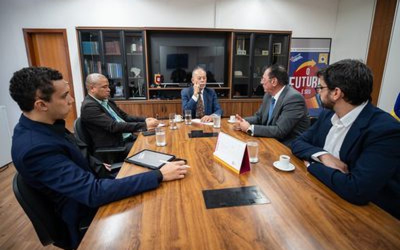 MCTI e Huawei discutem programa que vai qualificar jovens para a indústria de jogos digitais