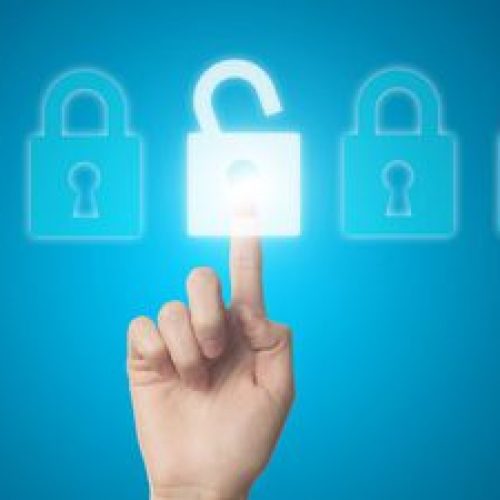 Justiça determina bloqueio de site que vende dados pessoais de brasileiros