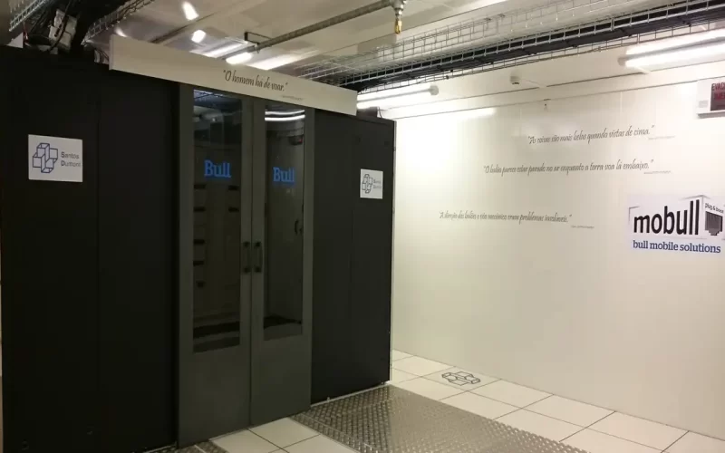 Supercomputador brasileiro está entre os 100 mais rápidos do mundo