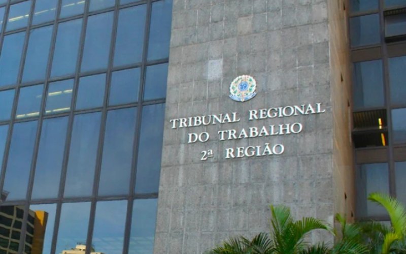 Tribunal confirma demissão por justa causa de funcionária que ficou com marido da chefe