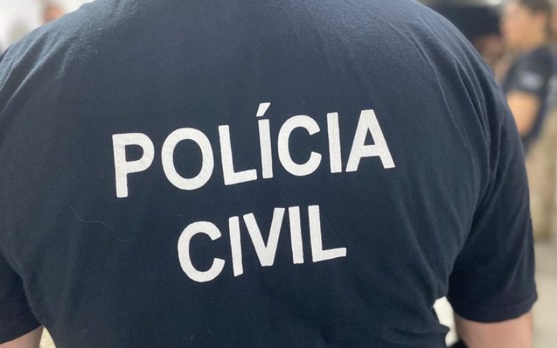Homem é preso após engravidar filha adolescente duas vezes na Bahia